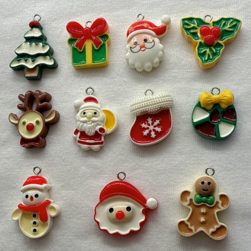10pcs Christmas Cartoon Series - Jewelry Making Accessories recensione e prezzo