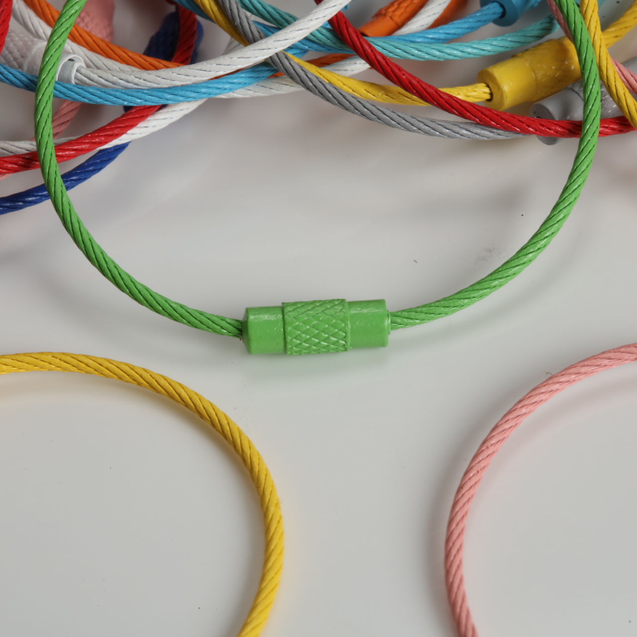 Multicolor Paint Coated Steel  - Jewelry Making Wire recensione e prezzo