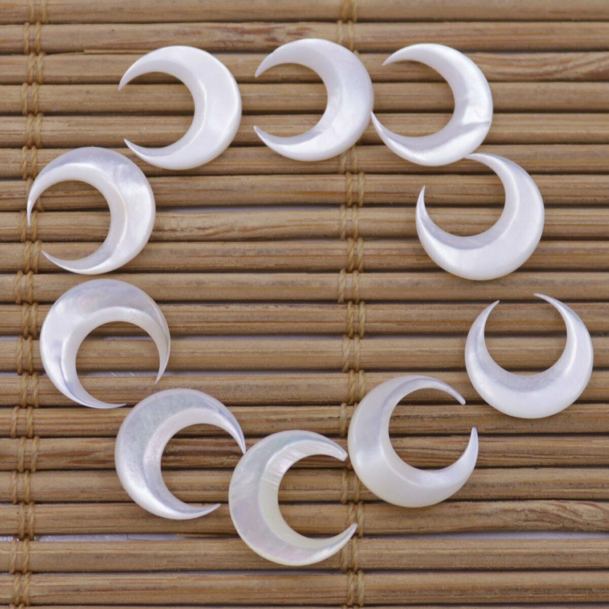 10 PCS Nail 3D Art Moon Shape  - Jewelry Making Drill recensione e prezzo